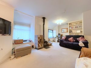 Lower Park Road- click for photo gallery